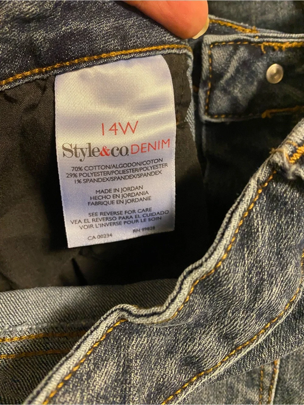 Style Co Jeans Shorts 14W Bermuda Blue Stretch Denim Cut Off Raw Hem